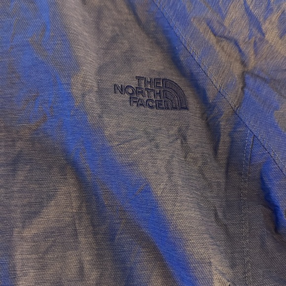 North face rain jacket - Picture 5 of 5